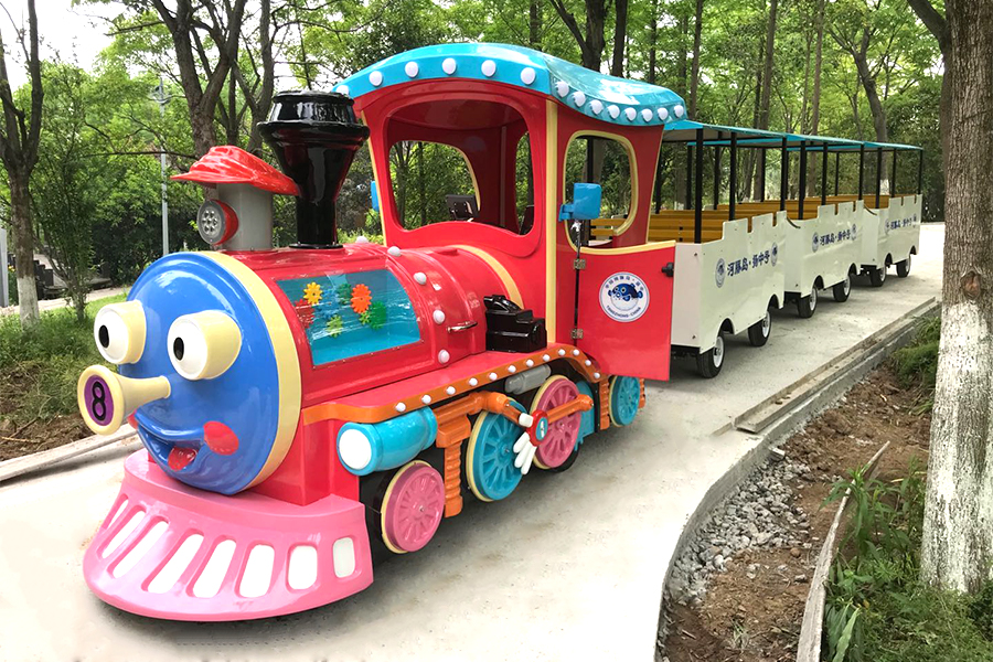 Treni della serie Cartoon Park Parade