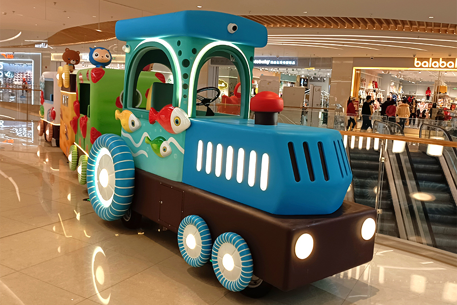 Treno della serie interattiva genitore-figlio personalizzato IP di Ali's Little Train