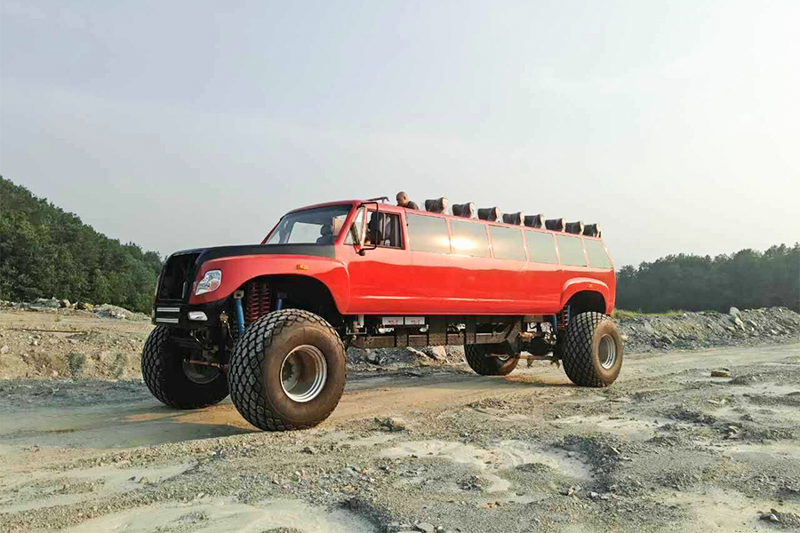 Camion Safari nel deserto di tipo II versione 4WD